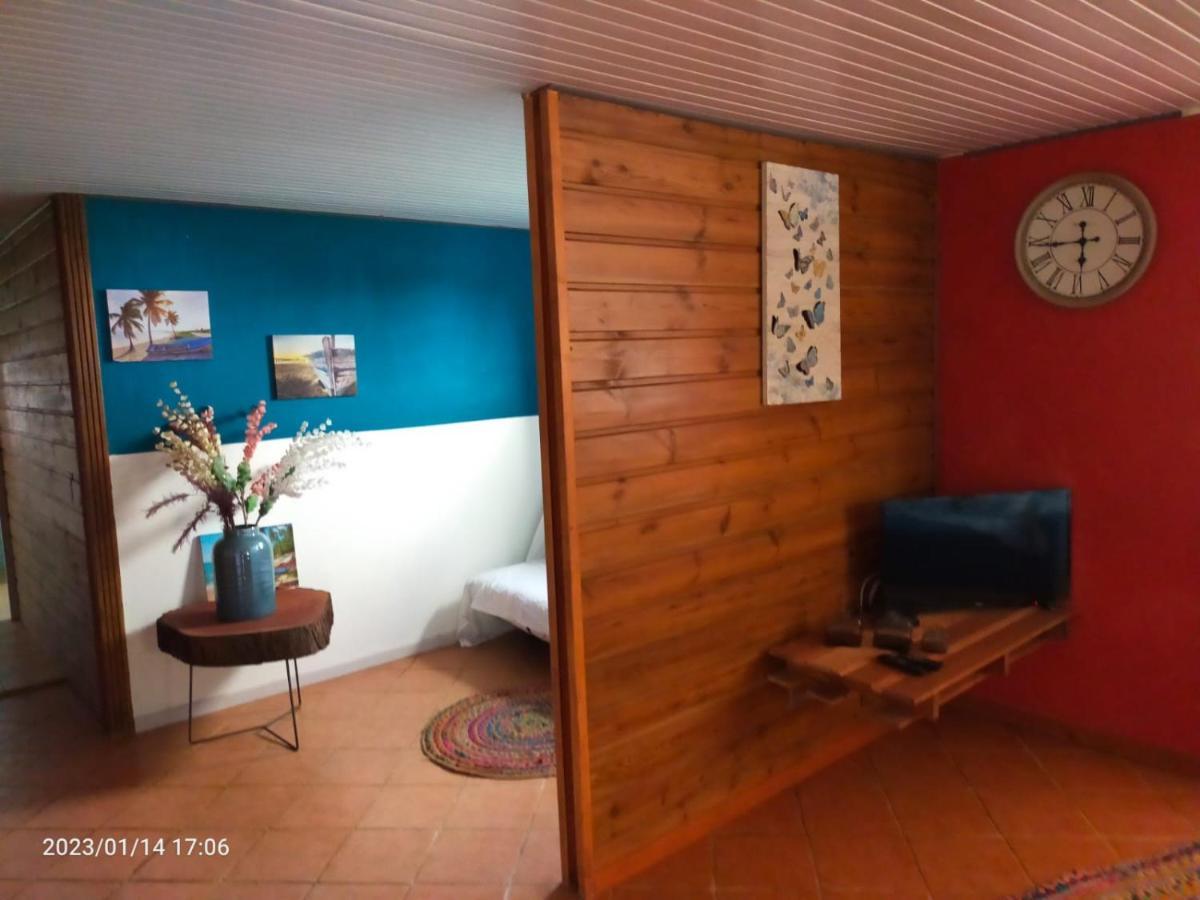 Douceur Des Hauteurs Bas De Villa, Piscine Privee Sainte-Luce Εξωτερικό φωτογραφία